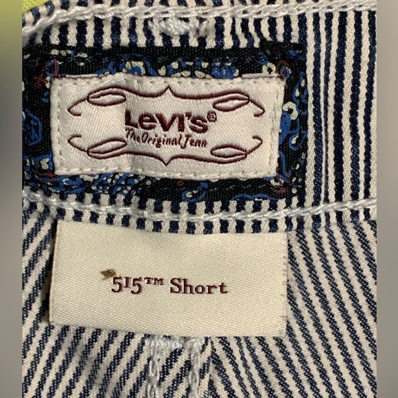 Levis Striped Jean Shorts junior’s Size 4 - Picture 6 of 8